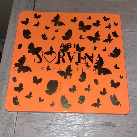 NEW Norvina Pro Pigment Palette Vol 3 - Picture 1 of 3